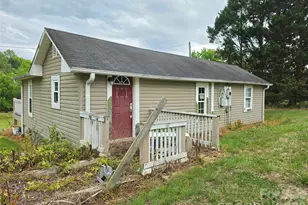 2121 Quartz Ln, Hudson, NC 28638 - Photo 2