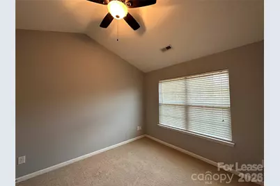 11142 Derryrush Drive, Charlotte, NC 28213 - Photo 8