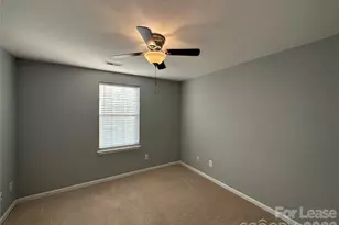 11142 Derryrush Dr, Charlotte, NC 28213 - Photo 10