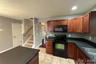11142 Derryrush Dr, Charlotte, NC 28213 - Photo 6