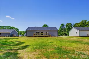 109 Sarah Ave, Newton, NC 28658 - Photo 36