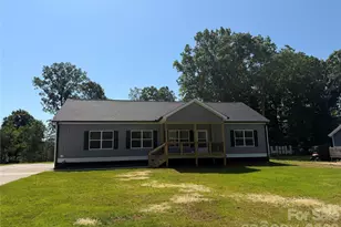 109 Sarah Ave, Newton, NC 28658 - Photo 1