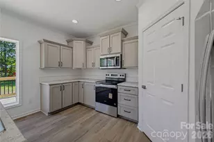 109 Sarah Ave, Newton, NC 28658 - Photo 18