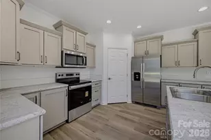 109 Sarah Ave, Newton, NC 28658 - Photo 16