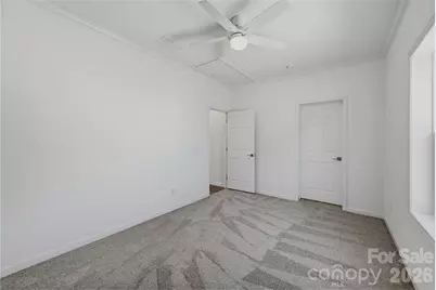 109 Sarah Avenue, Newton, NC 28658 - Photo 32