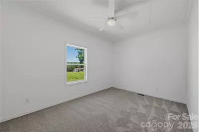 109 Sarah Avenue, Newton, NC 28658 - Photo 30