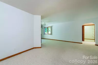 29 Hillcreek Drive, Asheville, NC 28804 - Photo 20