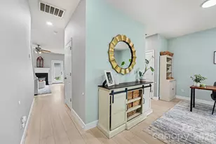 116 E Decatur Ave, Mooresville, NC 28117 - Photo 2