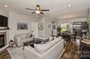 206 Linsonwood Rd, Waynesville, NC 28786 - Photo 2
