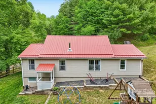 302 Battle Creek Dr, Green Mountain, NC 28740 - Photo 40