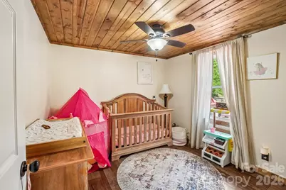 302 Battle Creek Drive, Green Mountain, NC 28740 - Photo 22