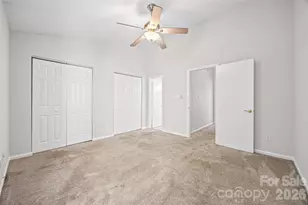 8117 Circle Tree Ln, Charlotte, NC 28277 - Photo 16