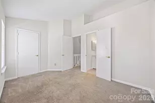 8117 Circle Tree Ln, Charlotte, NC 28277 - Photo 20