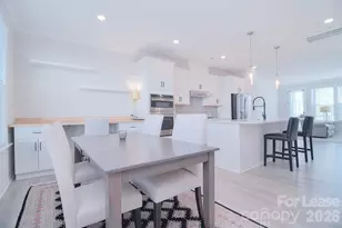 5029 Nestling Spg St, Charlotte, NC 28205 - Photo 8