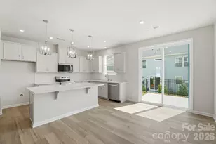 332 Laura Elizabeth Ln, Clover, SC 29710 - Photo 10