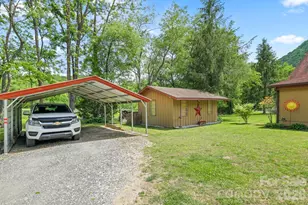 300 Bugle Boy Dr, Cullowhee, NC 28723 - Photo 6