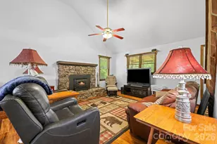 300 Bugle Boy Dr, Cullowhee, NC 28723 - Photo 36