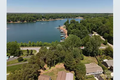 4244 Harbor Lane, Sherrills Ford, NC 28673 - Photo 4