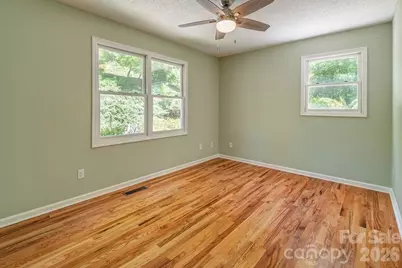 146 Churchill Downs Drive, Fairview, NC 28730 - Photo 18