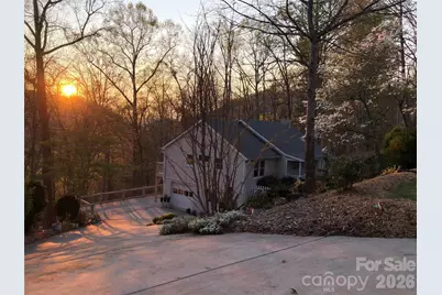 146 Churchill Downs Drive, Fairview, NC 28730 - Photo 36