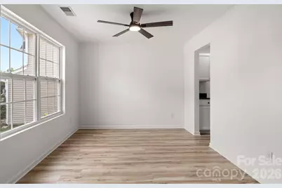 8723 Buttonwood Court, Charlotte, NC 28215 - Photo 4
