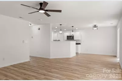 8723 Buttonwood Court, Charlotte, NC 28215 - Photo 16