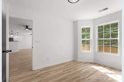 8723 Buttonwood Court, Charlotte, NC 28215 - Photo 20
