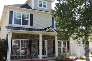 113 Ashton Woods Ct, Mount Holly, NC 28120 - Photo 2