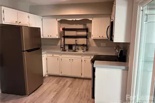 407 S Chester St, Gastonia, NC 28052 - Photo 6