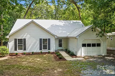 2711 Bob White Circle, Wingate, NC 28174 - Photo 1