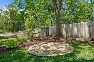 77 Middlemont Ave, Asheville, NC 28806 - Photo 48