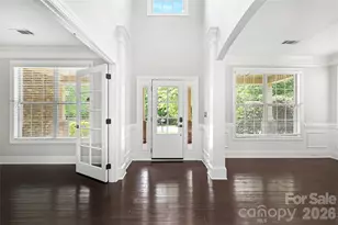 4624 Pebble Run Dr, Matthews, NC 28105 - Photo 2