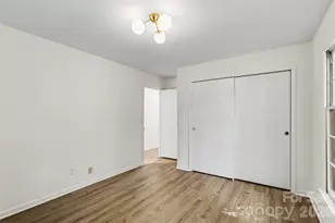 319 Kingsley Dr, Charlotte, NC 28270 - Photo 34