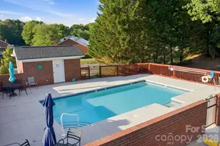 19980 Oak Leaf Cir, Cornelius, NC 28031 - Photo 18