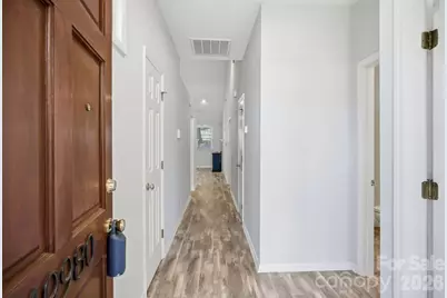 19980 Oak Leaf Circle, Cornelius, NC 28031 - Photo 4
