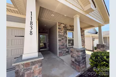 11838 Red Leaf Drive, Charlotte, NC 28215 - Photo 2