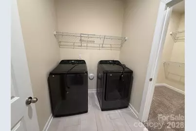 11838 Red Leaf Drive, Charlotte, NC 28215 - Photo 12