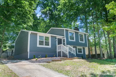 8424 Othello Place, Charlotte, NC 28227 - Photo 2
