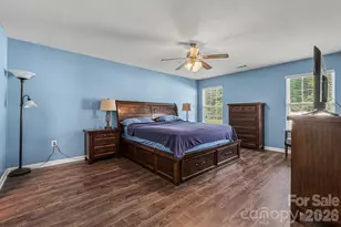 2428 Alex Ryan Dr, Charlotte, NC 28216 - Photo 12