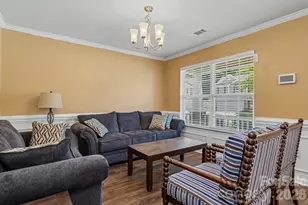 2428 Alex Ryan Dr, Charlotte, NC 28216 - Photo 4