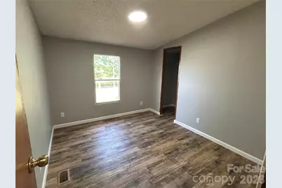 370 Walker Road, Nebo, NC 28761 - Photo 28