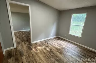 370 Walker Rd, Nebo, NC 28761 - Photo 24