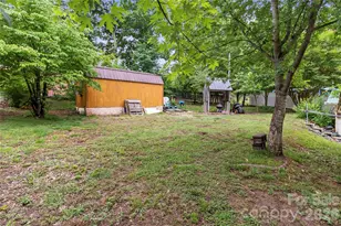 325 Swanson Dr SW, Lenoir, NC 28645 - Photo 34