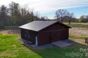 1083 Union Community Rd, Thurmond, NC 28683 - Photo 32