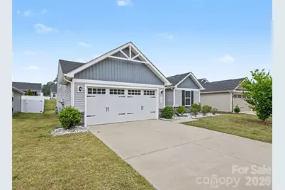 5513 Hughesdale Drive, Charlotte, NC 28215 - Photo 2