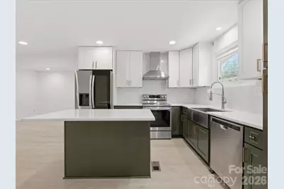 3633 Rosehaven Drive, Charlotte, NC 28205 - Photo 6