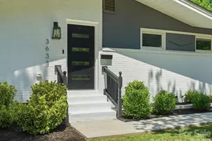 3633 Rosehaven Dr, Charlotte, NC 28205 - Photo 2