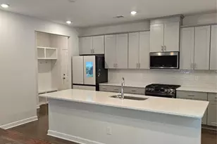 1221 Colgher St, Charlotte, NC 28227 - Photo 12