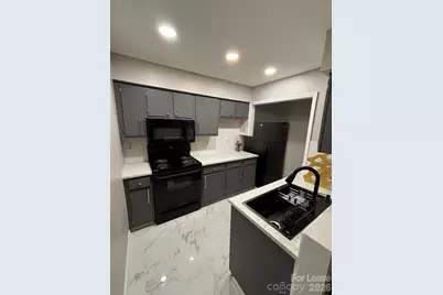 11040 Harrowfield Road, Charlotte, NC 28226 - Photo 2
