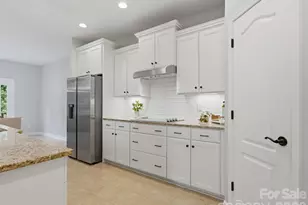 5017 Hedgebrook Ln, Waxhaw, NC 28173 - Photo 18
